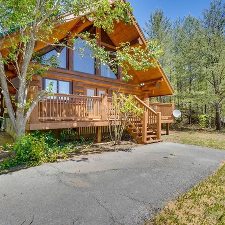 Idyllic Gatlinburg Cabin With Hot Tub And Balcony! Exterior photo