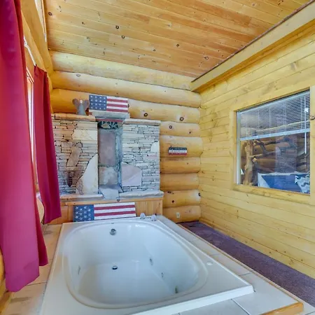 Idyllic Gatlinburg Cabin With Hot Tub And Balcony! Exterior photo