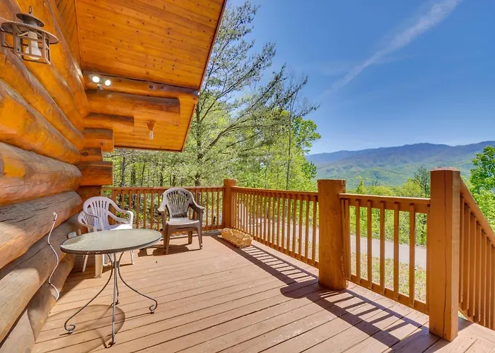 Idyllic Gatlinburg Cabin With Hot Tub And Balcony!
