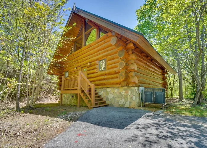 Idyllic Gatlinburg Cabin With Hot Tub And Balcony!