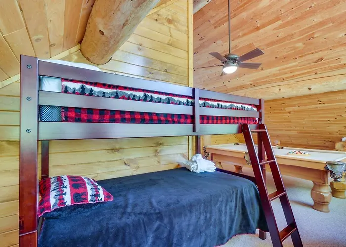 Idyllic Gatlinburg Cabin With Hot Tub And Balcony!